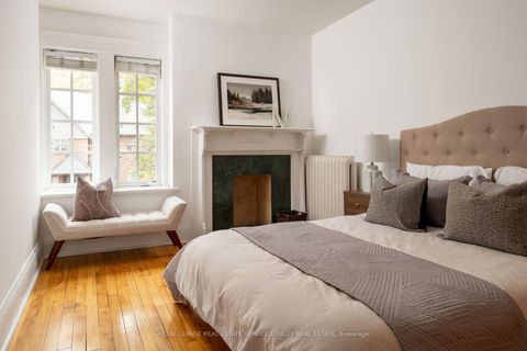 Photo 18 at 7 Binscarth Road, Moore Park, Toronto