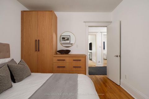 Photo 19 at 7 Binscarth Road, Moore Park, Toronto