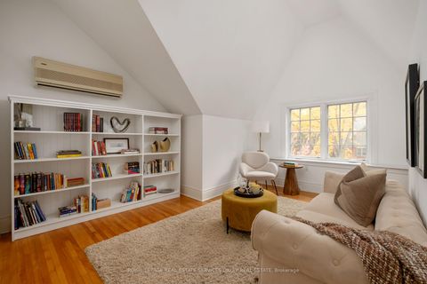 Photo 30 at 7 Binscarth Road, Moore Park, Toronto