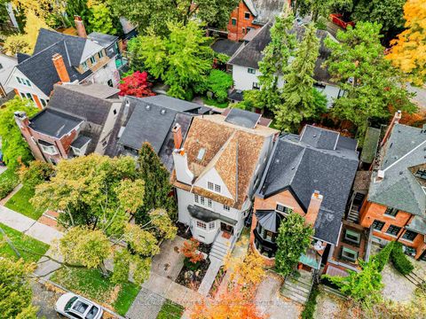 Photo 40 at 7 Binscarth Road, Moore Park, Toronto