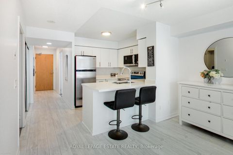 Photo 11 at 808 - 4978 Yonge Street, Westgate, Toronto