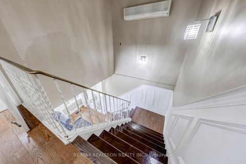 Photo 27 at 188 Maplehurst Avenue, Willowdale East, Toronto