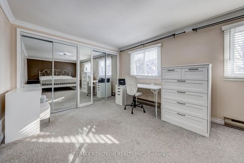 Photo 30 at 188 Maplehurst Avenue, Willowdale East, Toronto