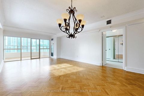 Photo 5 at 2001 - 71 Simcoe Street, Bay Street Corridor, Toronto