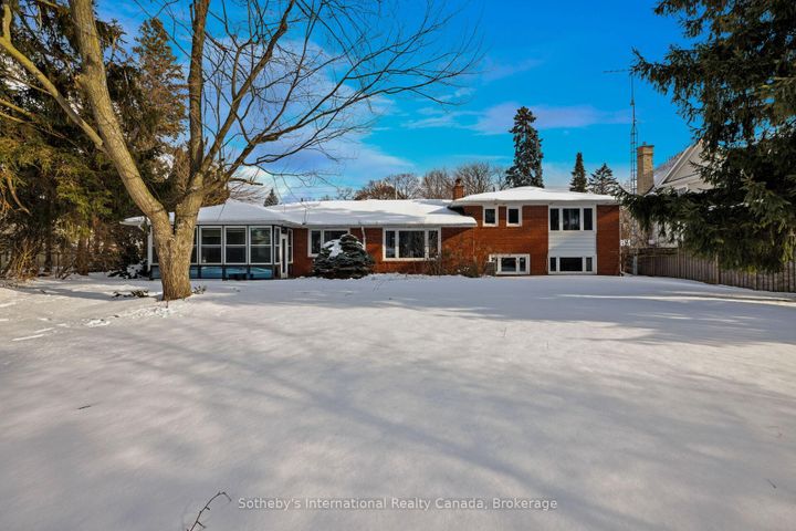 Photo 2 at 272 Pinehurst Drive, FD Ford, Oakville