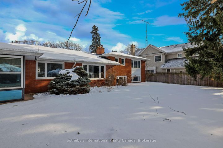 Photo 5 at 272 Pinehurst Drive, FD Ford, Oakville