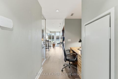 Photo 5 at 410 - 3018 Yonge Street, Lawrence Park South, Toronto