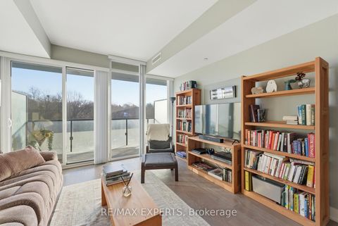 Photo 15 at 410 - 3018 Yonge Street, Lawrence Park South, Toronto