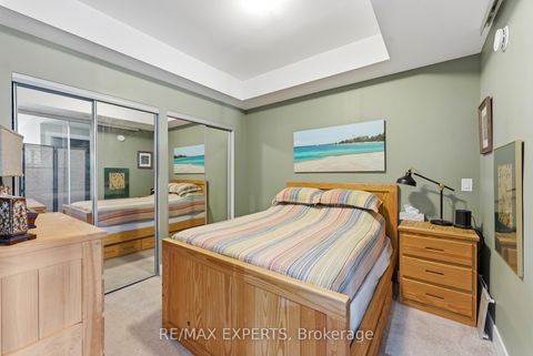 Photo 19 at 410 - 3018 Yonge Street, Lawrence Park South, Toronto