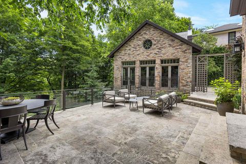 Photo 37 at 5 Thornwood Road, Moore Park, Toronto