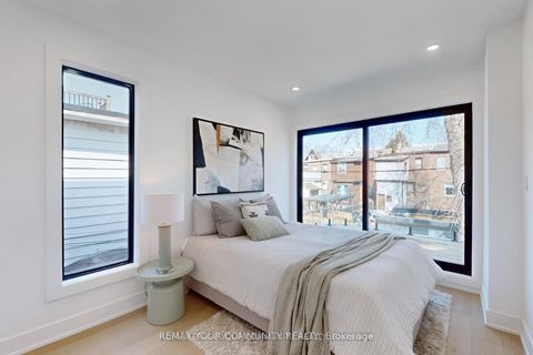 Photo 18 at 32 Endean Avenue, South Riverdale, Toronto