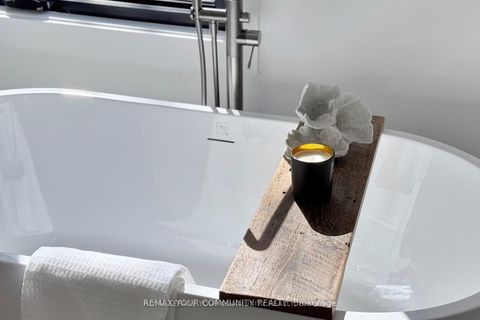 Photo 33 at 32 Endean Avenue, South Riverdale, Toronto