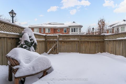 Photo 45 at 37 - 18 Clark Avenue W, Yorkhill, Vaughan