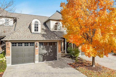 Photo 1 at 10 Wilton Trail, Aurora Estates, Aurora