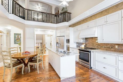 Photo 8 at 10 Wilton Trail, Aurora Estates, Aurora