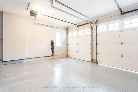 Photo 37 at 10 Wilton Trail, Aurora Estates, Aurora