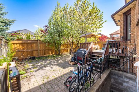 Photo 38 at 262 Boxmoor Place, Fairview, Mississauga