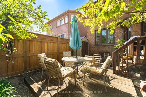 Photo 40 at 262 Boxmoor Place, Fairview, Mississauga