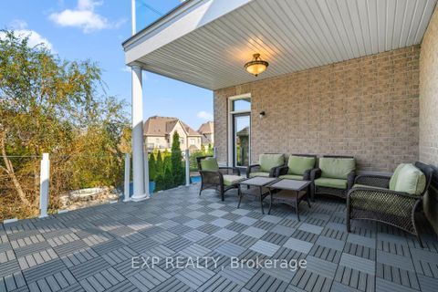 Photo 45 at 22 Longthorpe Court, Bayview Southeast, Aurora