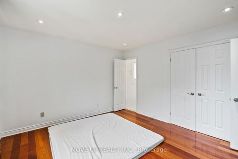 Photo 25 at 21 Gaby Court, North Richvale, Richmond Hill