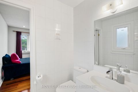 Photo 26 at 21 Gaby Court, North Richvale, Richmond Hill