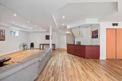 Photo 32 at 21 Gaby Court, North Richvale, Richmond Hill