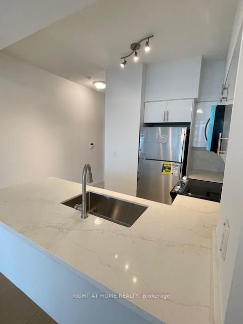 Photo 5 at 2506 - 219 Fort York Boulevard, Niagara, Toronto