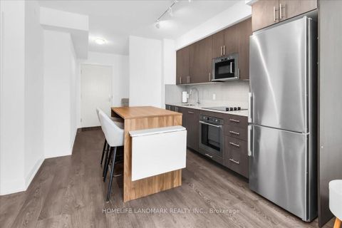 Photo 9 at 2011 - 2550 Simcoe Street N, Windfields, Oshawa