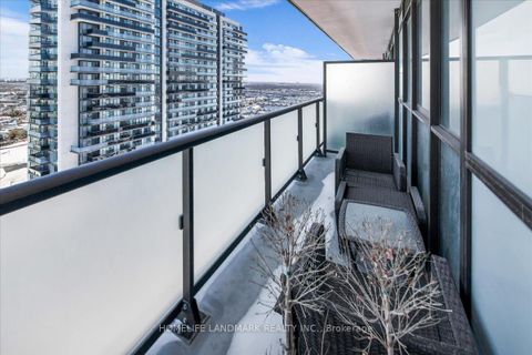 Photo 24 at 2011 - 2550 Simcoe Street N, Windfields, Oshawa