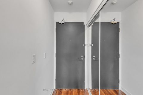 Photo 6 at 410 - 105 George Street, Moss Park, Toronto