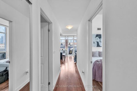 Photo 8 at 410 - 105 George Street, Moss Park, Toronto