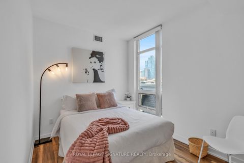 Photo 9 at 410 - 105 George Street, Moss Park, Toronto