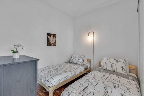 Photo 22 at 410 - 105 George Street, Moss Park, Toronto