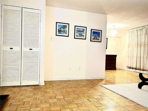 Photo 3 at 1004 - 2721 Victoria Park Avenue, L'Amoreaux, Toronto