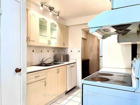 Photo 10 at 1004 - 2721 Victoria Park Avenue, L'Amoreaux, Toronto