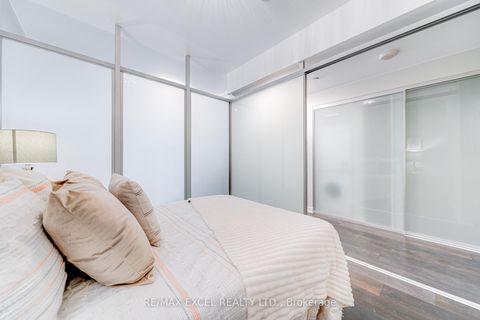 Photo 13 at 1705 - 426 University Avenue, Chinatown, Toronto