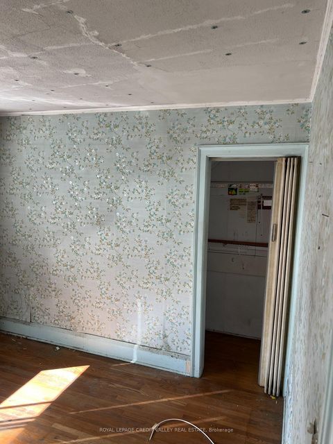 Photo 5 at 12 Stanhope Avenue, East York, Toronto