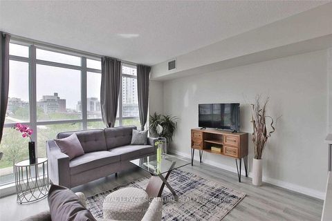 Photo 11 at 357 - 151 Dan Leckie Way, Waterfront Communities C1, Toronto