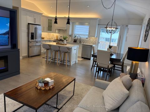 Photo 6 at 33 Hazelbury Drive, Nobleton, King