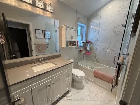 Photo 13 at 33 Hazelbury Drive, Nobleton, King