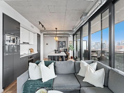 Photo 12 at 1108 - 21 Lawren Harris Square, Waterfront Communities C8, Toronto