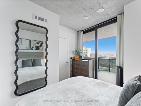 Photo 17 at 1108 - 21 Lawren Harris Square, Waterfront Communities C8, Toronto