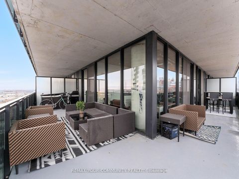 Photo 22 at 1108 - 21 Lawren Harris Square, Waterfront Communities C8, Toronto