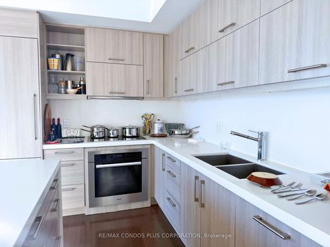 Photo 15 at LPH02 - 65 St. Mary Street, Bay Street Corridor, Toronto