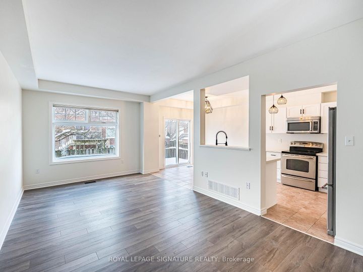 Photo 5 at 75 Olivia Place, Meadowlands, Hamilton