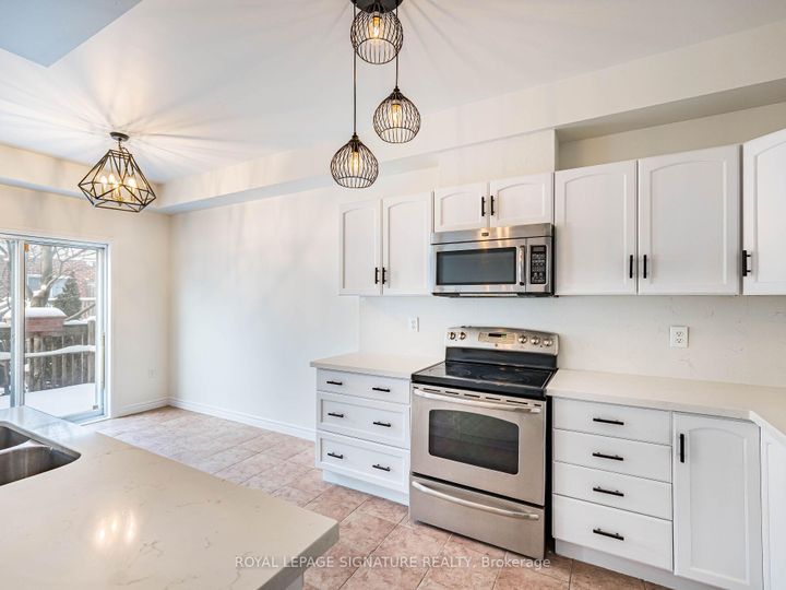 Photo 16 at 75 Olivia Place, Meadowlands, Hamilton