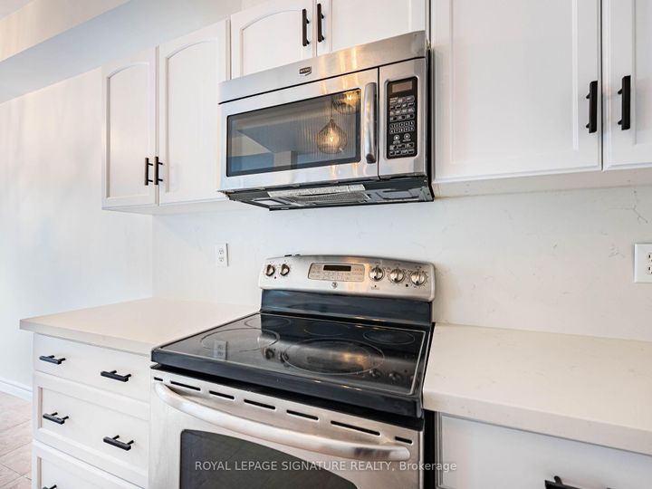 Photo 19 at 75 Olivia Place, Meadowlands, Hamilton