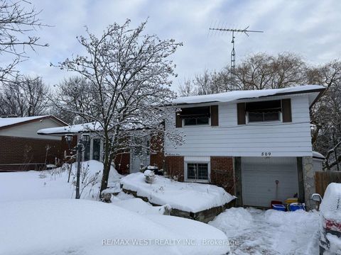 Photo 0 at 509 Arnhem Drive, O'Neill, Oshawa