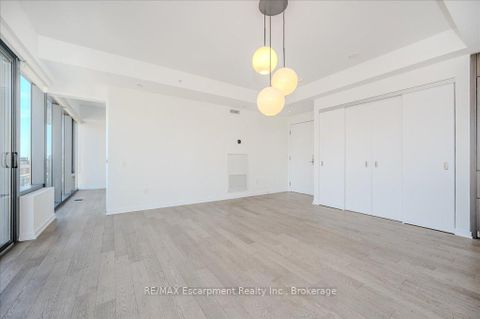 Photo 8 at 802 - 60 Colborne Street, Yonge Corridor, Toronto