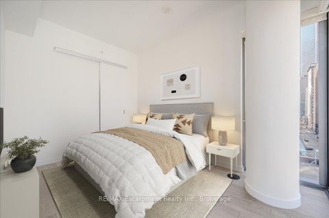 Photo 21 at 802 - 60 Colborne Street, Yonge Corridor, Toronto